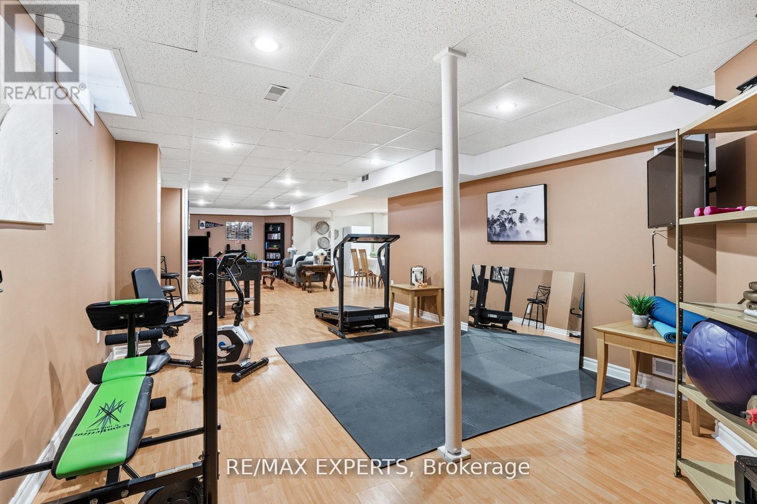 182 Waterbury Street, Caledon, Ontario  L7E 2H9 - Photo 39 - W12886196