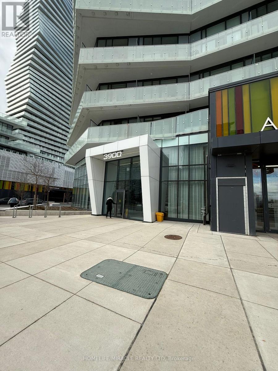 212 - 3900 CONFEDERATION PARKWAY, Mississauga, Ontario
