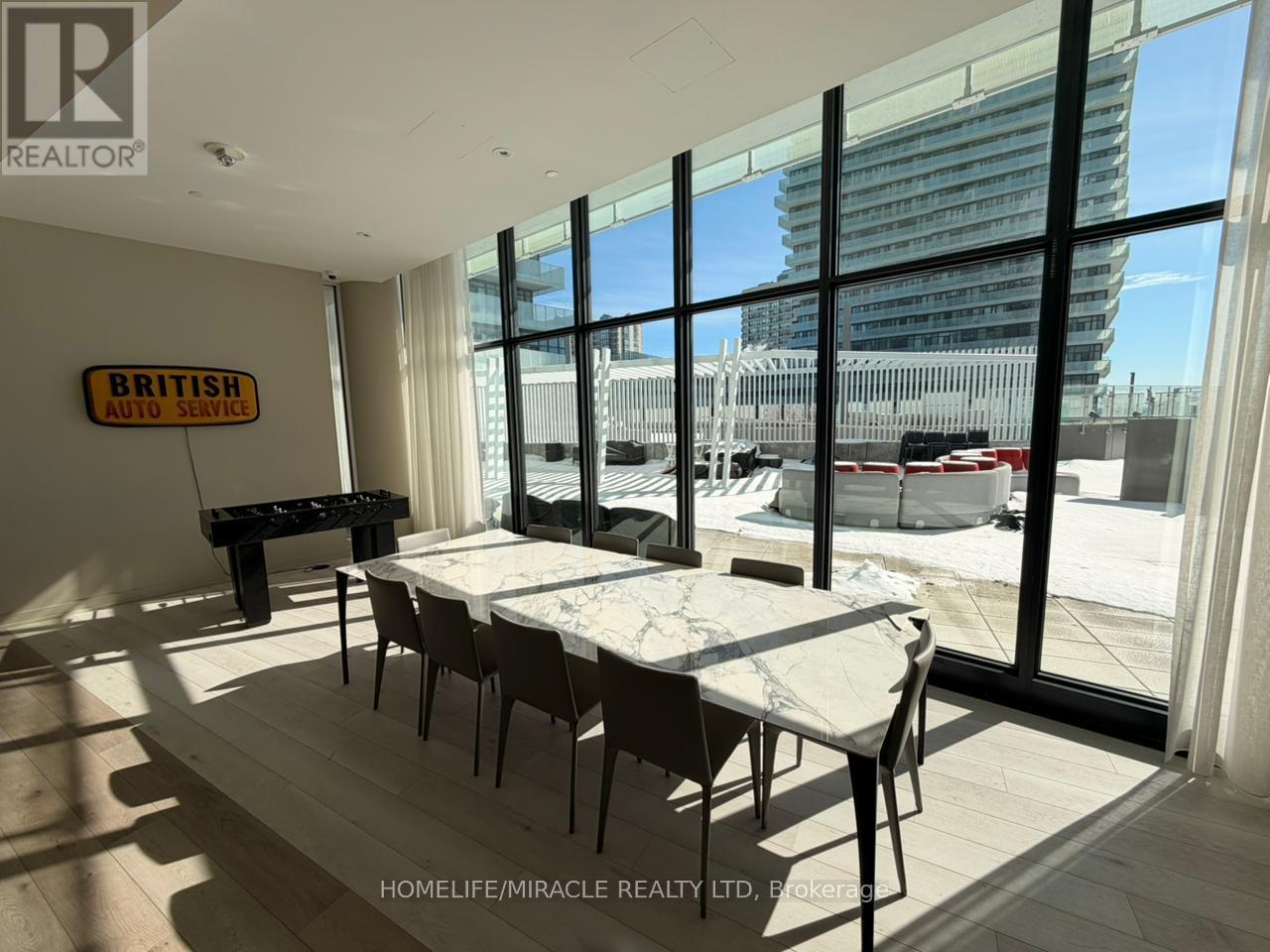 212 - 3900 Confederation Parkway, Mississauga (City Centre), Ontario  L5B 0M3 - Photo 16 - W12886206