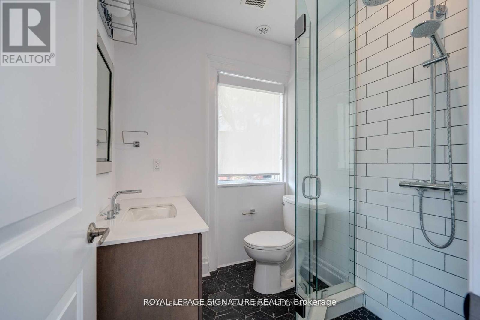 2a - 1 Lansdowne Avenue, Toronto (Roncesvalles), Ontario  M6K 1M2 - Photo 15 - W12886214