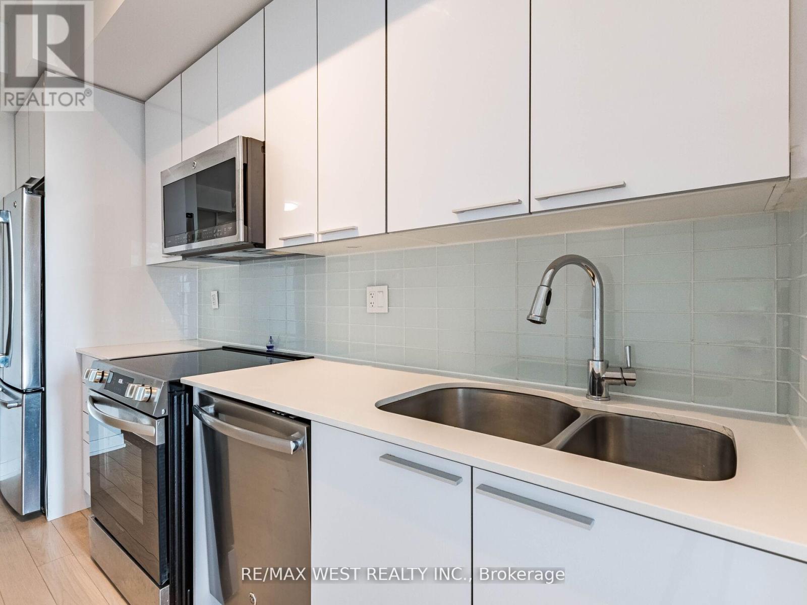 602 - 10 Park Lawn Road, Toronto (Mimico), Ontario  M8V 0H9 - Photo 16 - W12886228