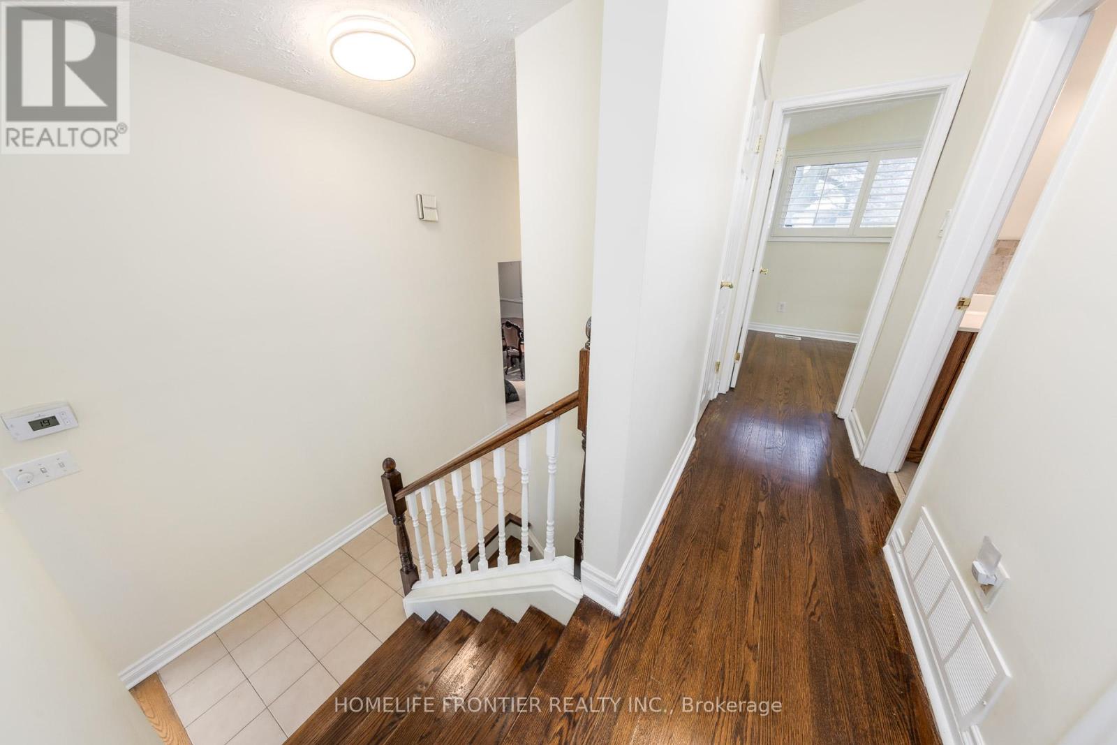 3223 Constitution Boulevard, Mississauga, Ontario  L4Y 2Z1 - Photo 20 - W12886238