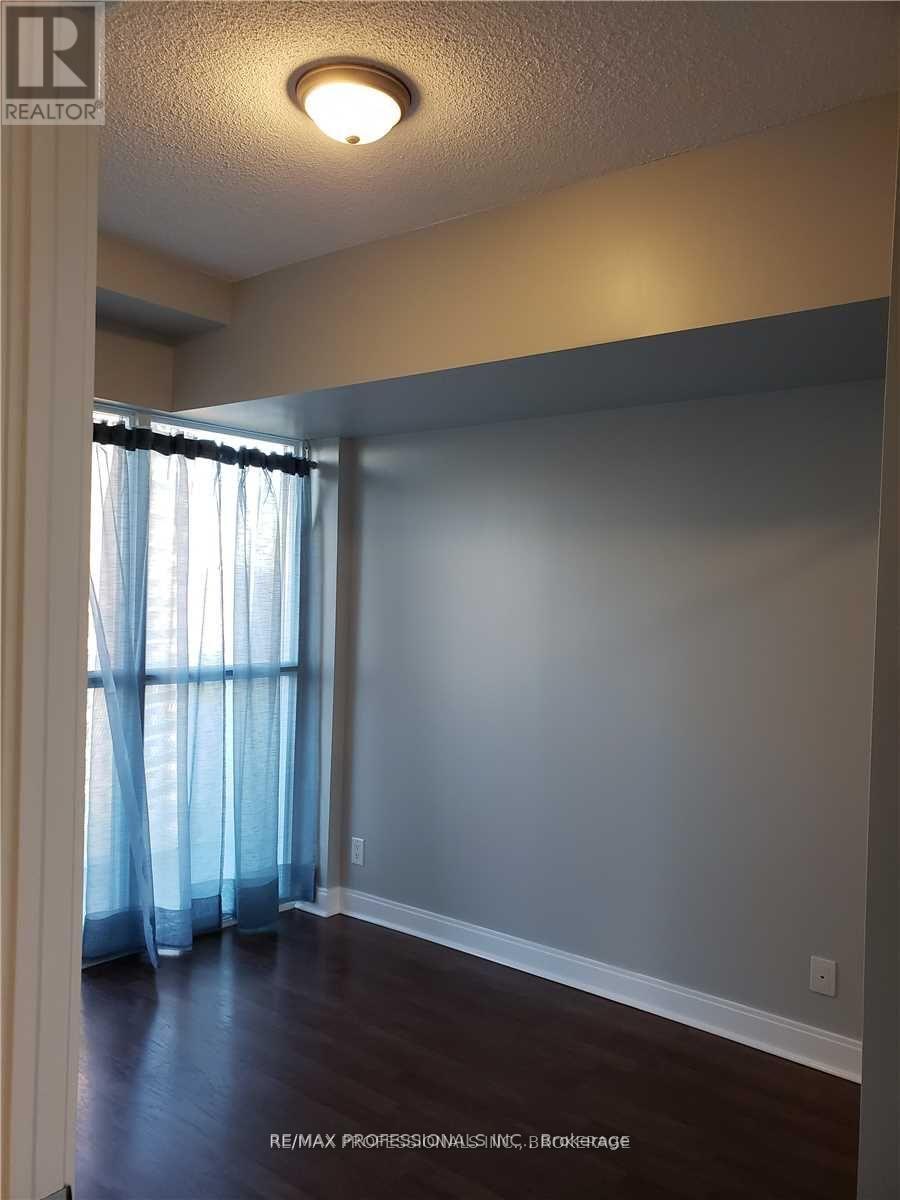 1902 - 50 Absolute Avenue, Mississauga (City Centre), Ontario  L4Z 0A9 - Photo 6 - W12886306