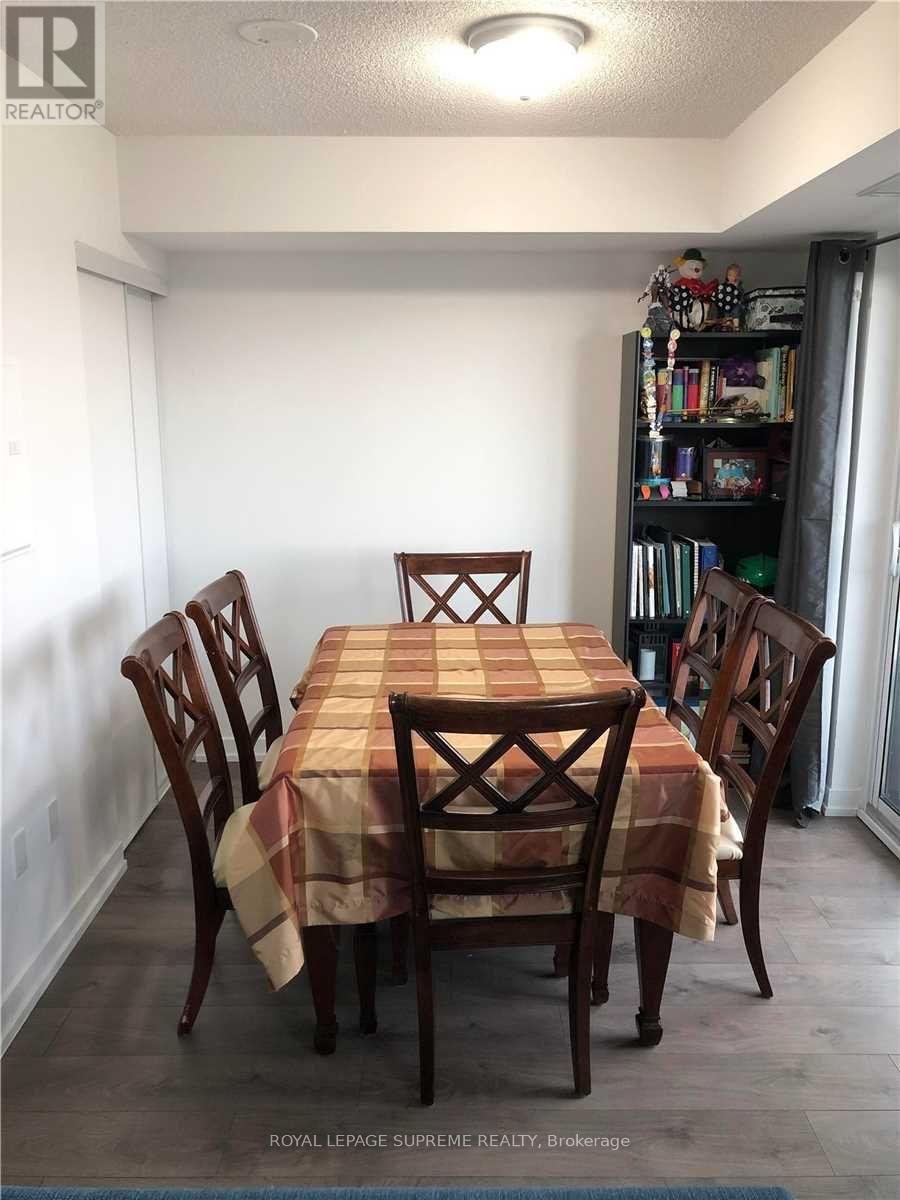 2102 - 1420 Dupont Street, Toronto, Ontario  M6H 0C2 - Photo 6 - W12886320