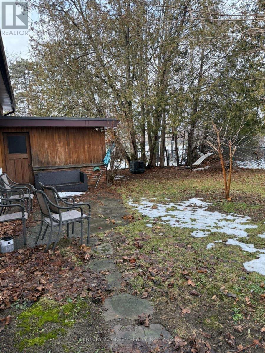 Main - 57 Glen Agar Drive, Toronto, Ontario  M9B 5M2 - Photo 6 - W12886336