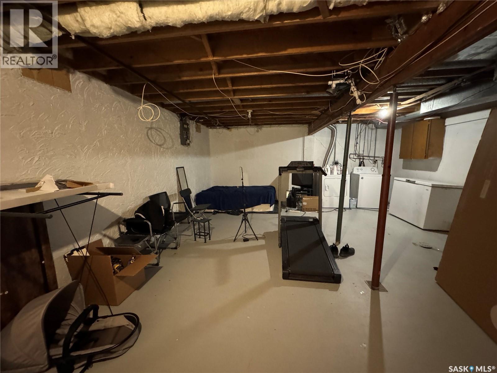 4164 Castle Road, Regina, Saskatchewan  S4S 6A4 - Photo 16 - SK030454