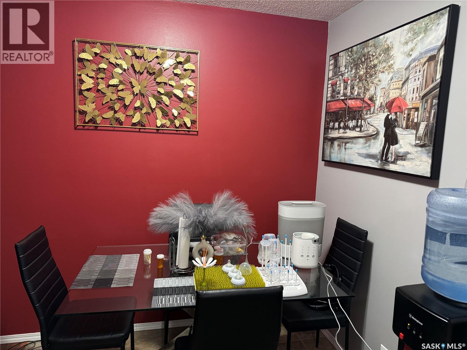 4164 Castle Road, Regina, Saskatchewan  S4S 6A4 - Photo 8 - SK030454