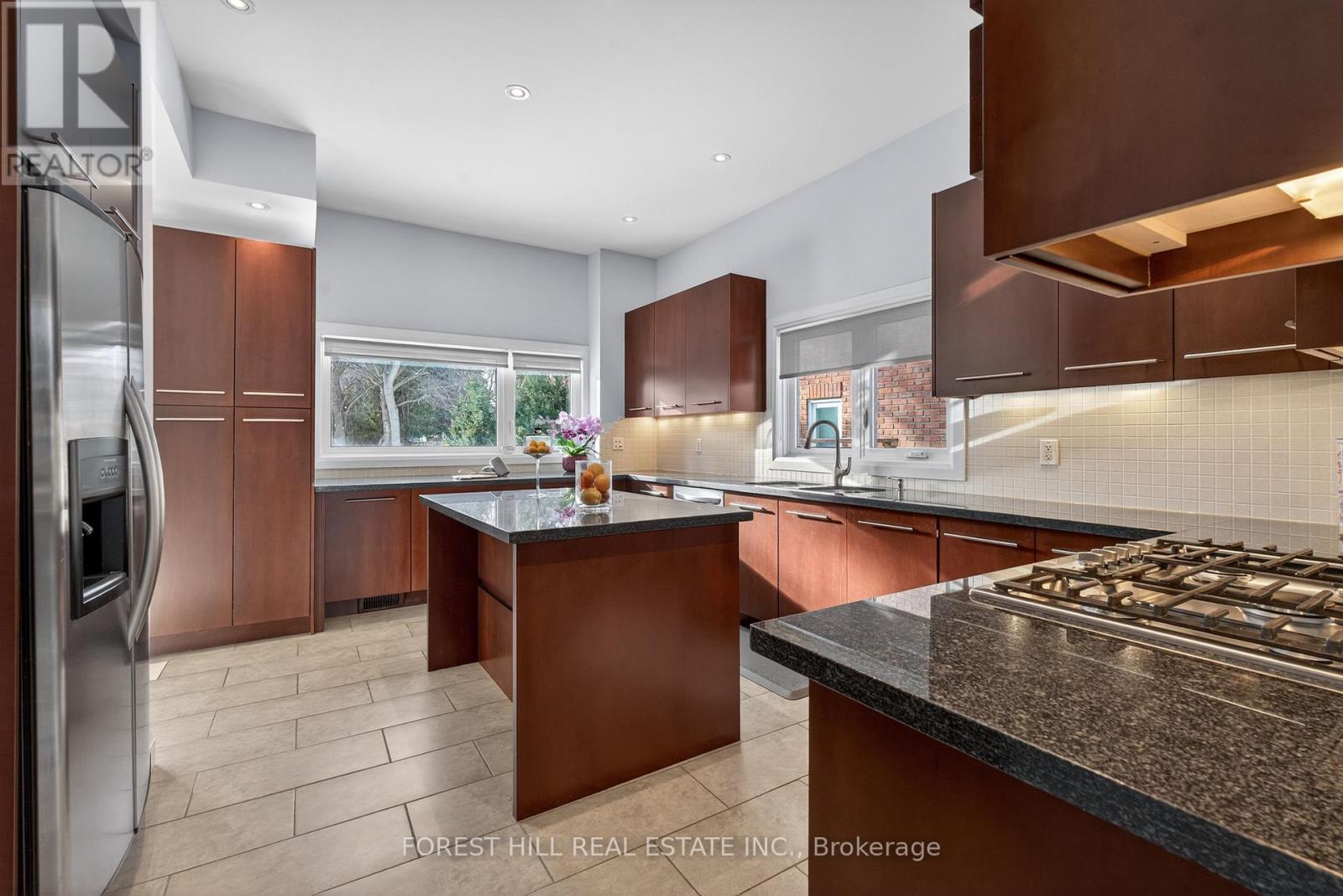 62 Glenridge Avenue, Toronto, Ontario  M2L 1N2 - Photo 11 - C12792864