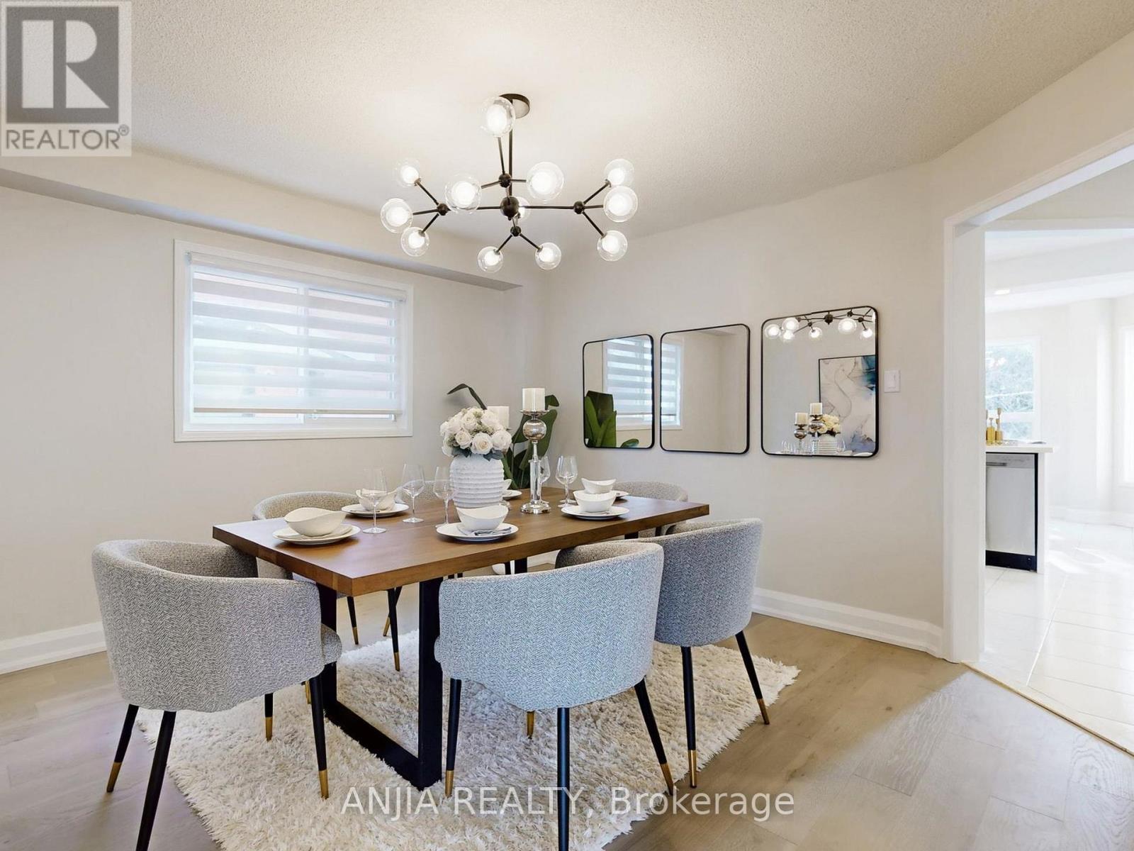 43 Leno Mills Avenue, Richmond Hill, Ontario  L4S 1C2 - Photo 10 - N12886264