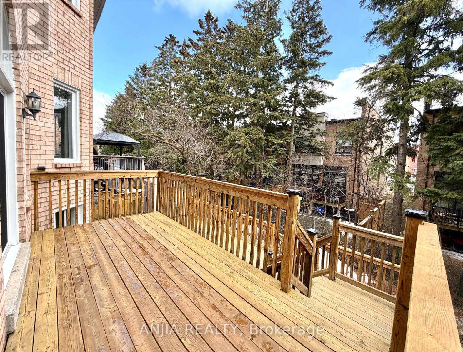 43 Leno Mills Avenue, Richmond Hill, Ontario  L4S 1C2 - Photo 48 - N12886264