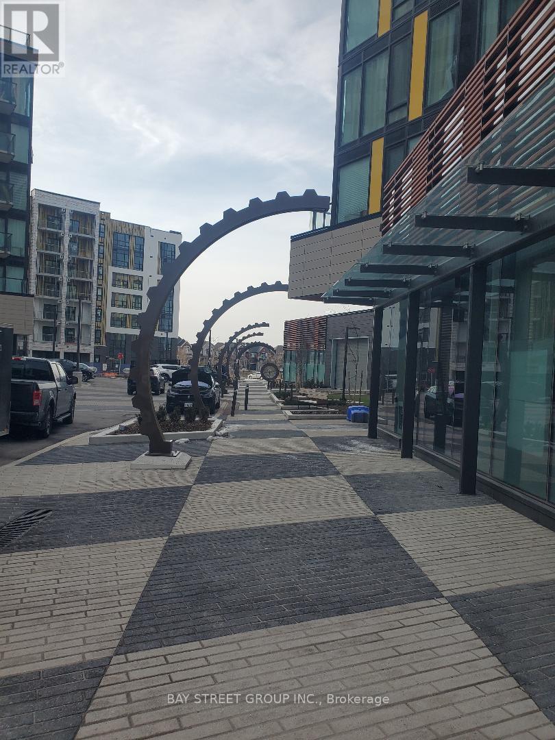 1101 - 1415 Dundas Street E, Oakville, Ontario  L6H 8A3 - Photo 3 - W12871914