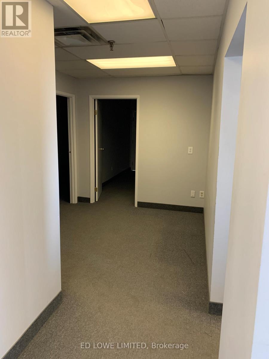 8 & 9 - 220 Bayview Drive, Barrie, Ontario L4N 4Y8 - Photo 6 - S12885982