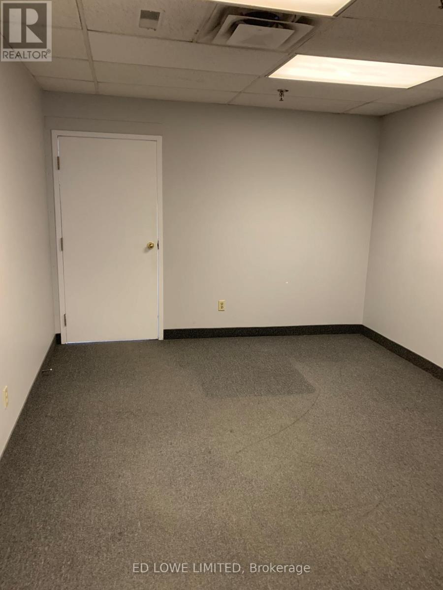 8 & 9 - 220 Bayview Drive, Barrie, Ontario L4N 4Y8 - Photo 7 - S12885982