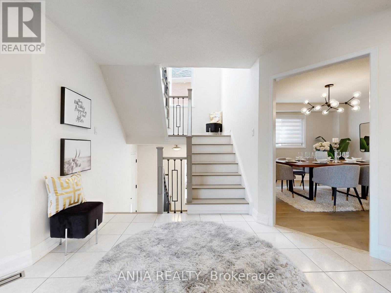 43 Leno Mills Avenue, Richmond Hill, Ontario  L4S 1C2 - Photo 20 - N12886264