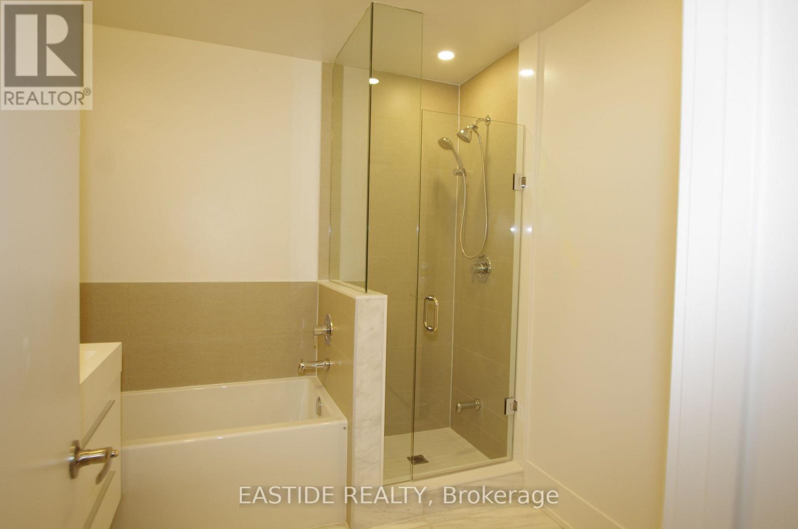 Th 6 - 165 Pears Avenue, Toronto (Annex), Ontario  M5R 0C1 - Photo 16 - C12882482