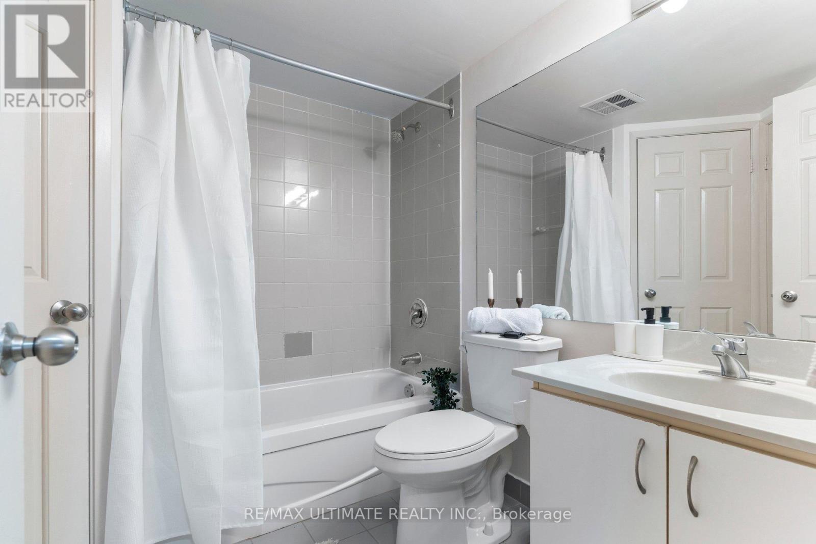 403 - 717 Bay Street, Toronto, Ontario M5G 2J9 - Photo 13 - C12870662