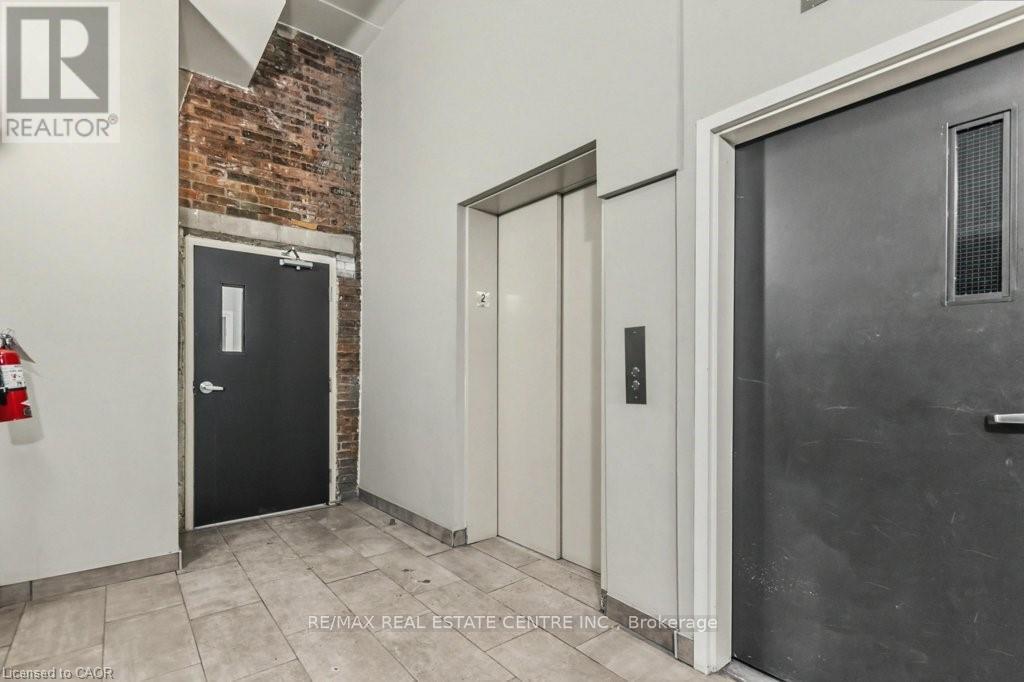 202 - 45 Delatre Street, Woodstock (Woodstock - North), Ontario  N4S 0E8 - Photo 11 - X12886224
