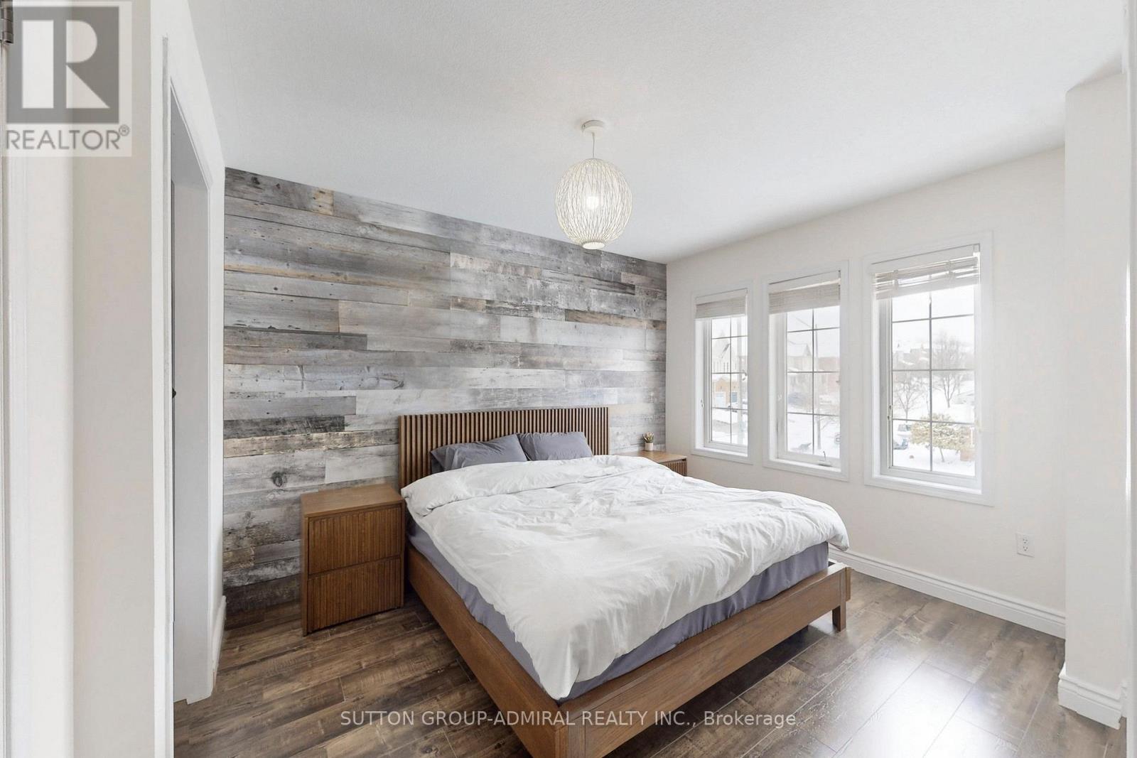 109 Bloomington Drive, Cambridge, Ontario  N1P 1J6 - Photo 11 - X12886352