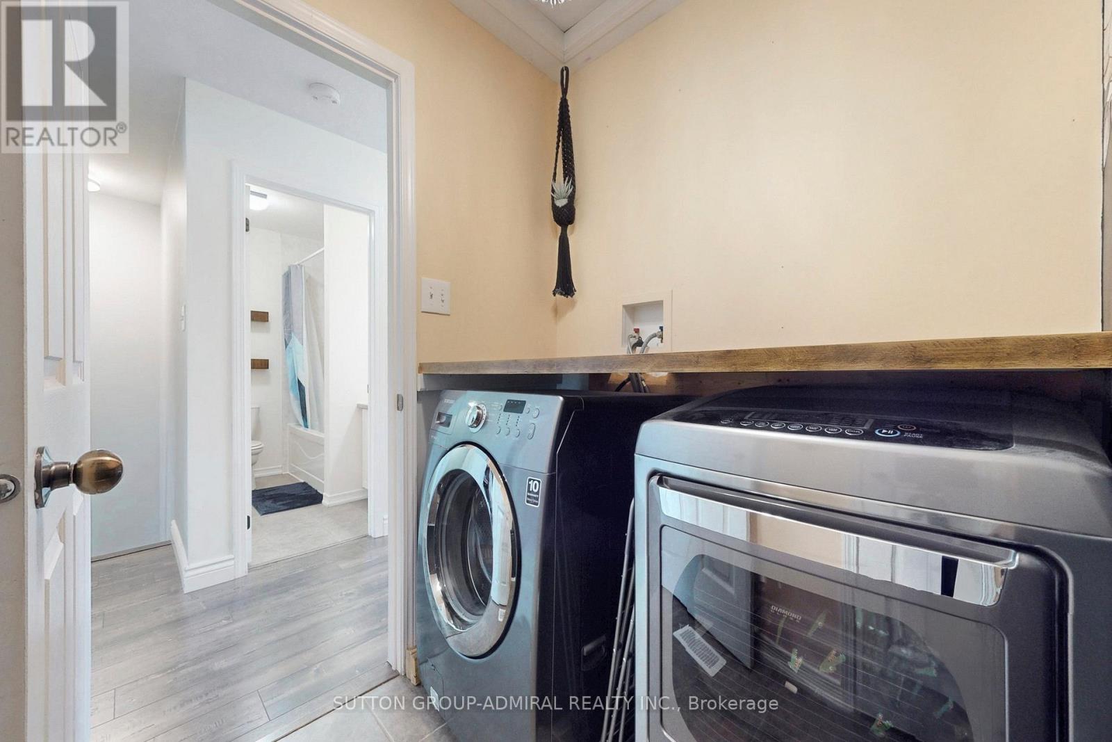 109 Bloomington Drive, Cambridge, Ontario  N1P 1J6 - Photo 21 - X12886352