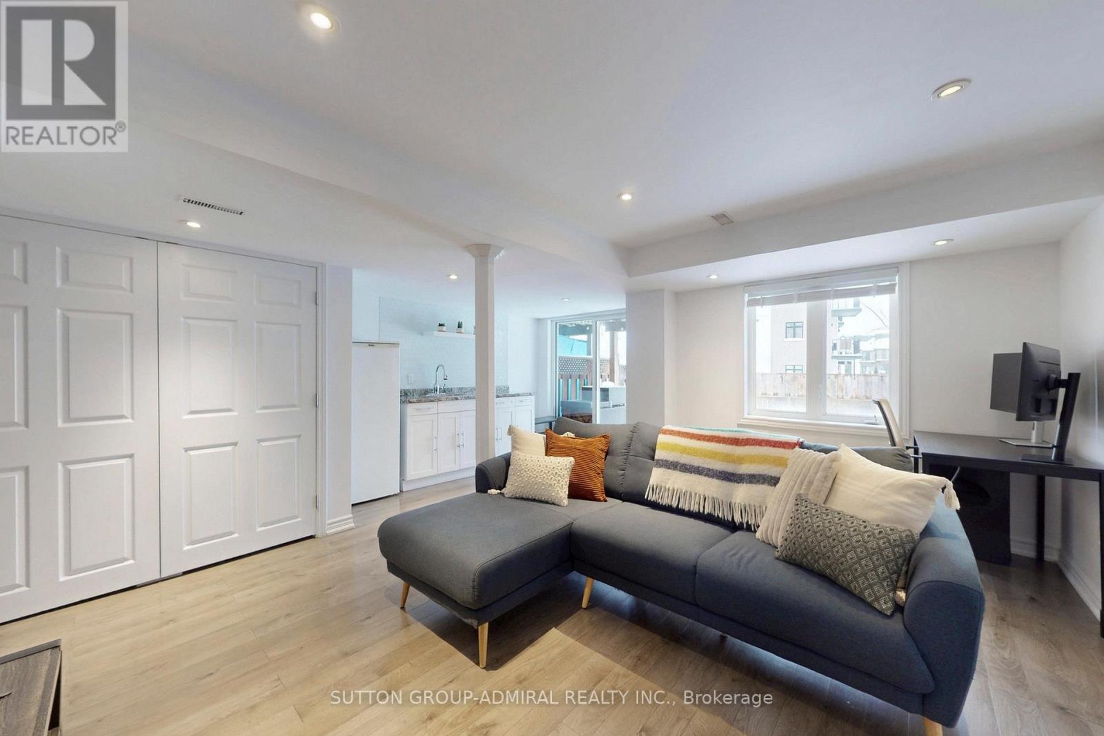 109 Bloomington Drive, Cambridge, Ontario  N1P 1J6 - Photo 22 - X12886352