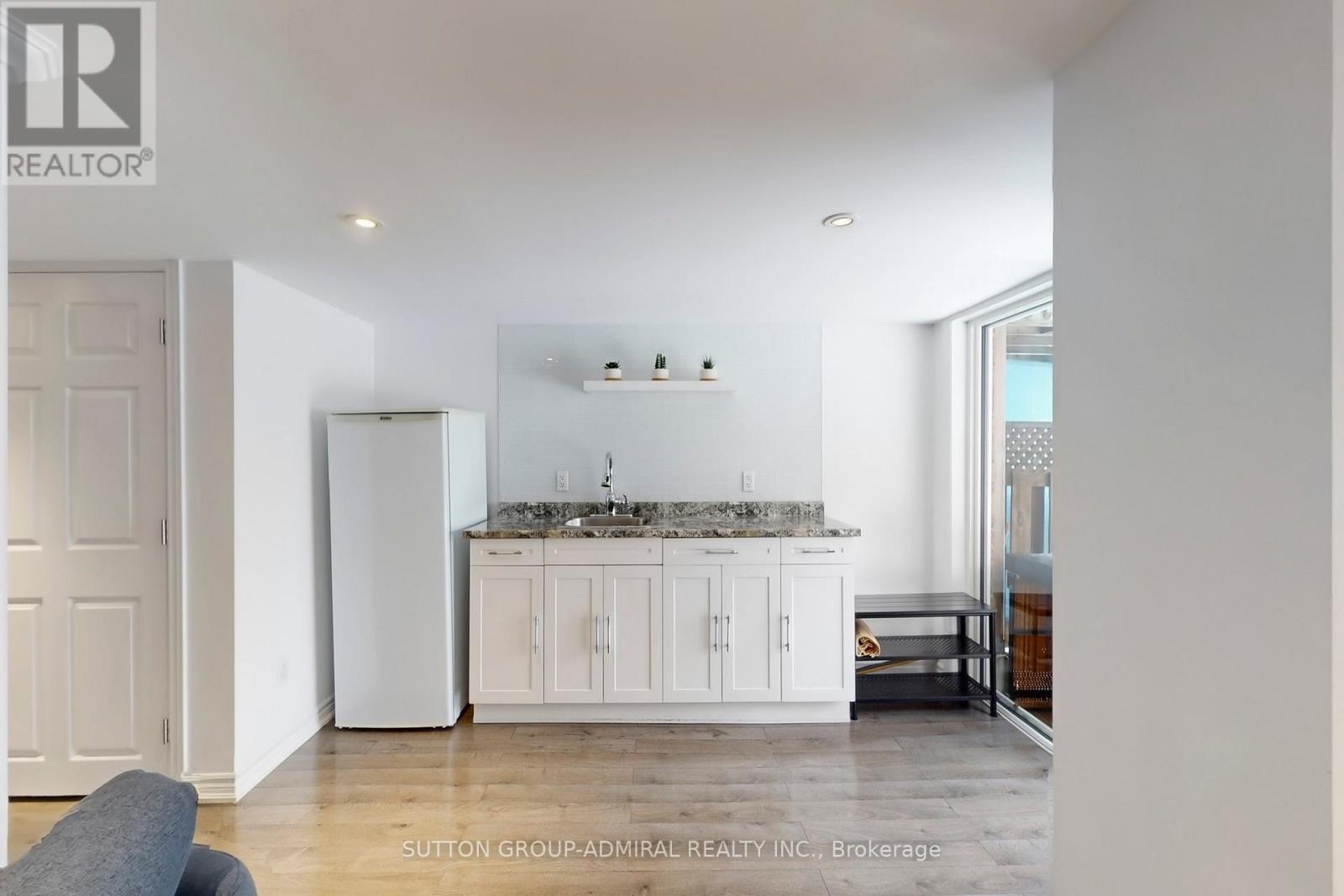 109 Bloomington Drive, Cambridge, Ontario  N1P 1J6 - Photo 25 - X12886352