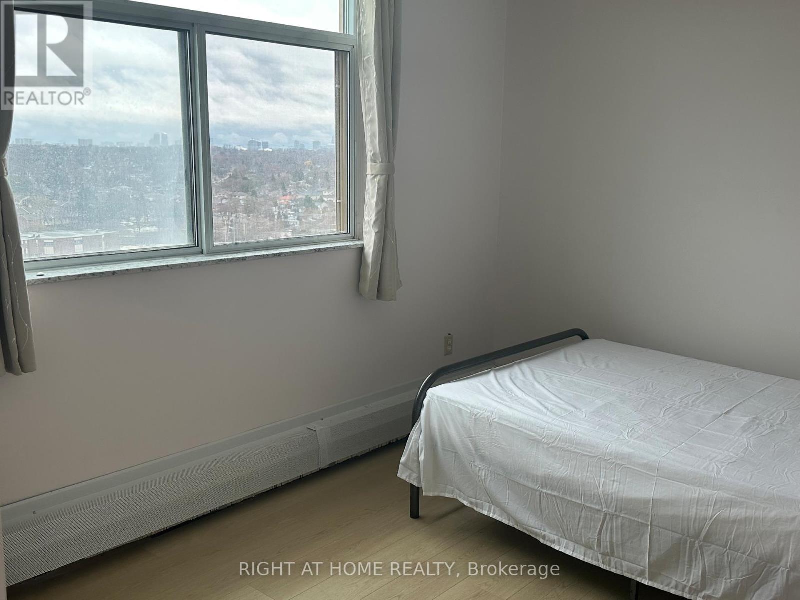 1610 - 2050 Bridletowne Circle, Toronto, Ontario M1W 2V5 - Photo 16 - E12884214