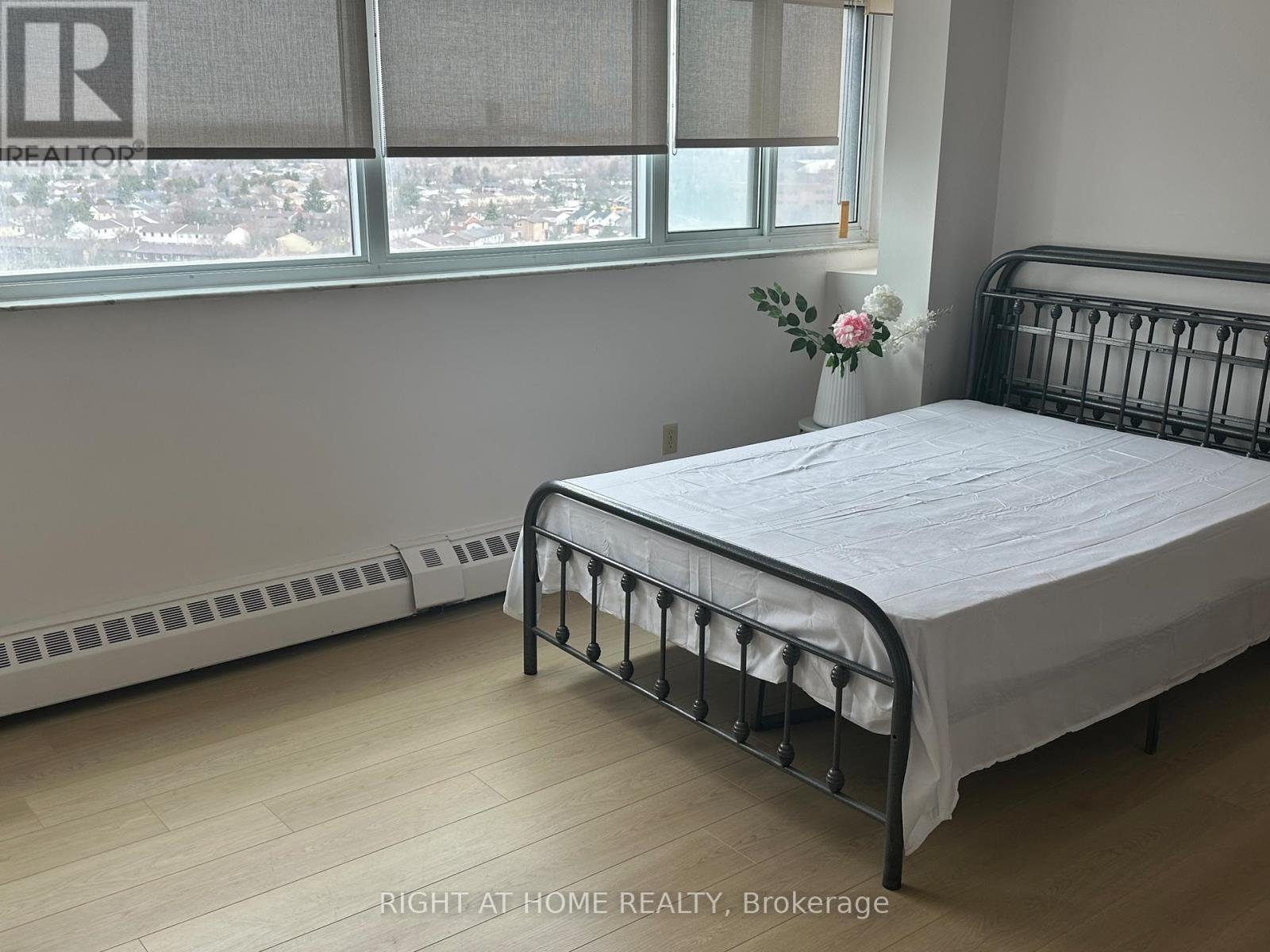 1610 - 2050 Bridletowne Circle, Toronto, Ontario M1W 2V5 - Photo 18 - E12884214