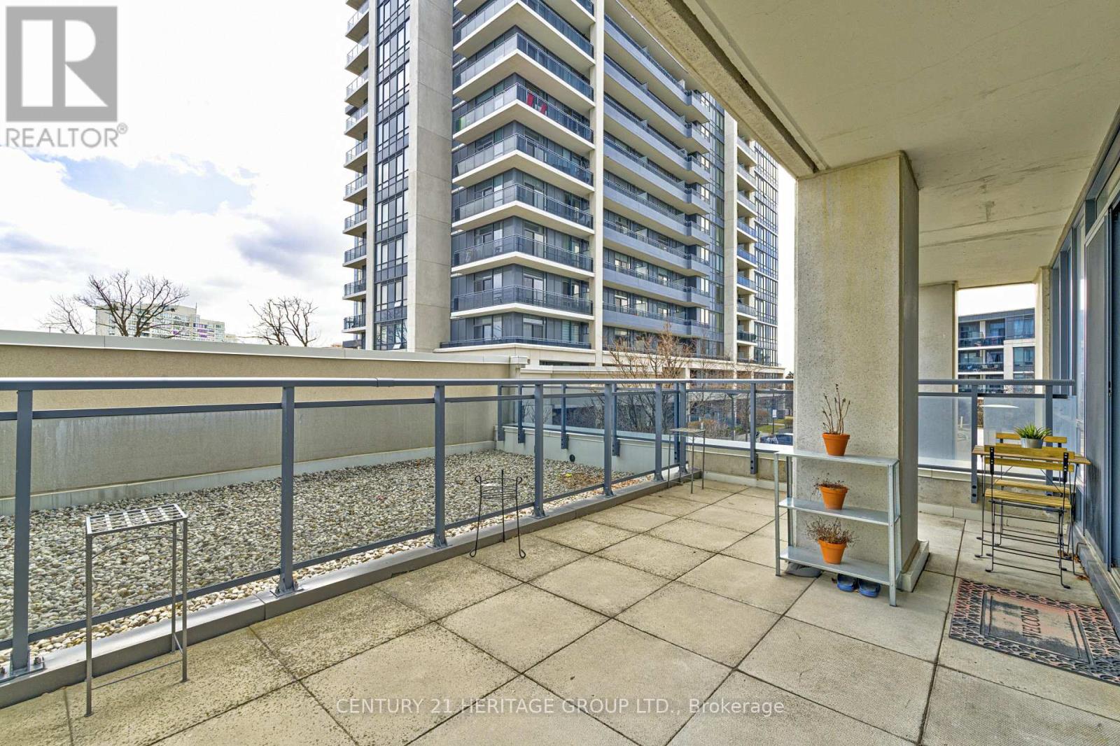 208 - 75 North Park Road, Vaughan, Ontario  L4J 0H8 - Photo 31 - N12882656