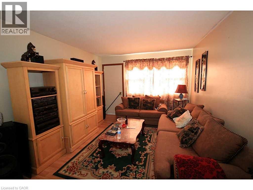 115 Sixth Avenue, Brantford, Ontario  N3S 1B1 - Photo 6 - 40812379