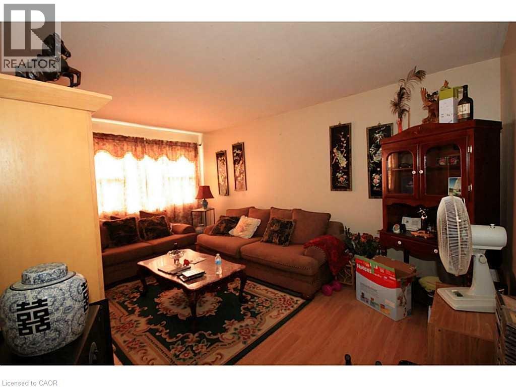 115 Sixth Avenue, Brantford, Ontario  N3S 1B1 - Photo 7 - 40812379