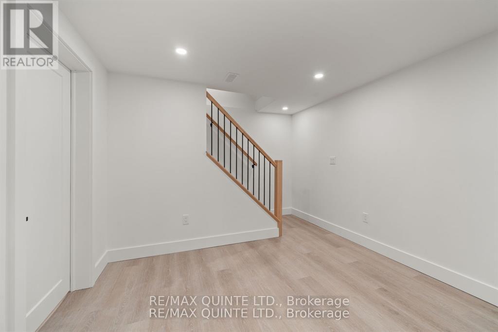 3 Cooke Court, Belleville (Belleville Ward), Ontario  K8N 5N4 - Photo 29 - X12886506