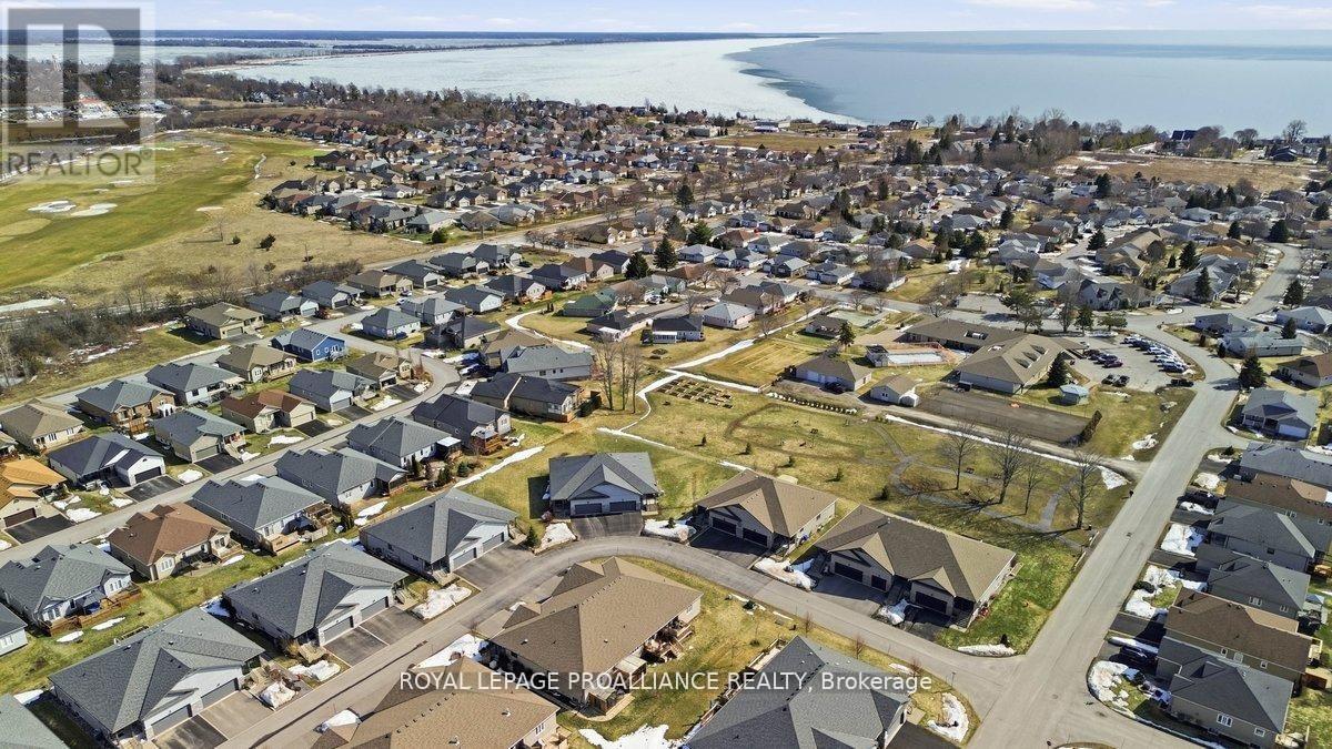 71 Dorchester Drive, Prince Edward County (Wellington), Ontario  K0K 3L0 - Photo 3 - X12886680