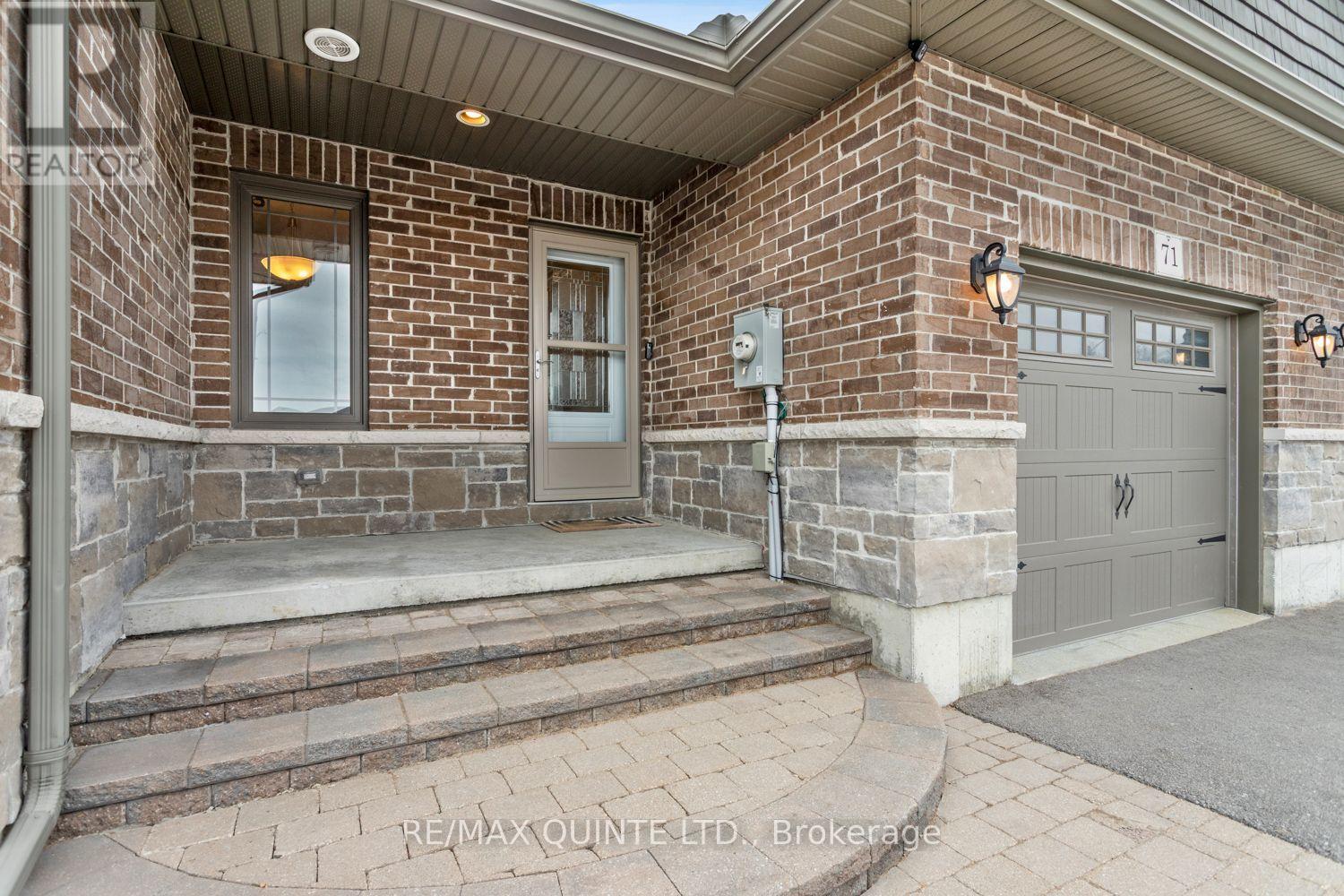 71 Aspen Drive, Quinte West, Ontario  K8V 0E2 - Photo 2 - X12886746