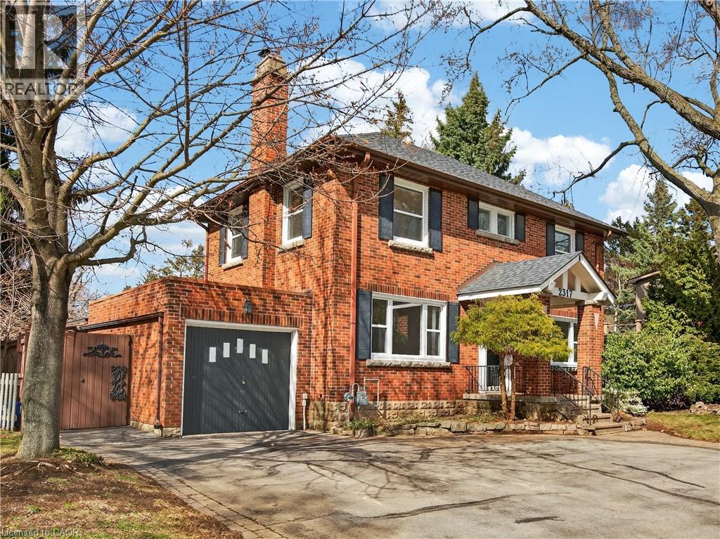 2317 Lakeshore Road, Burlington, Ontario  L7R 1B3 - Photo 2 - 40812292