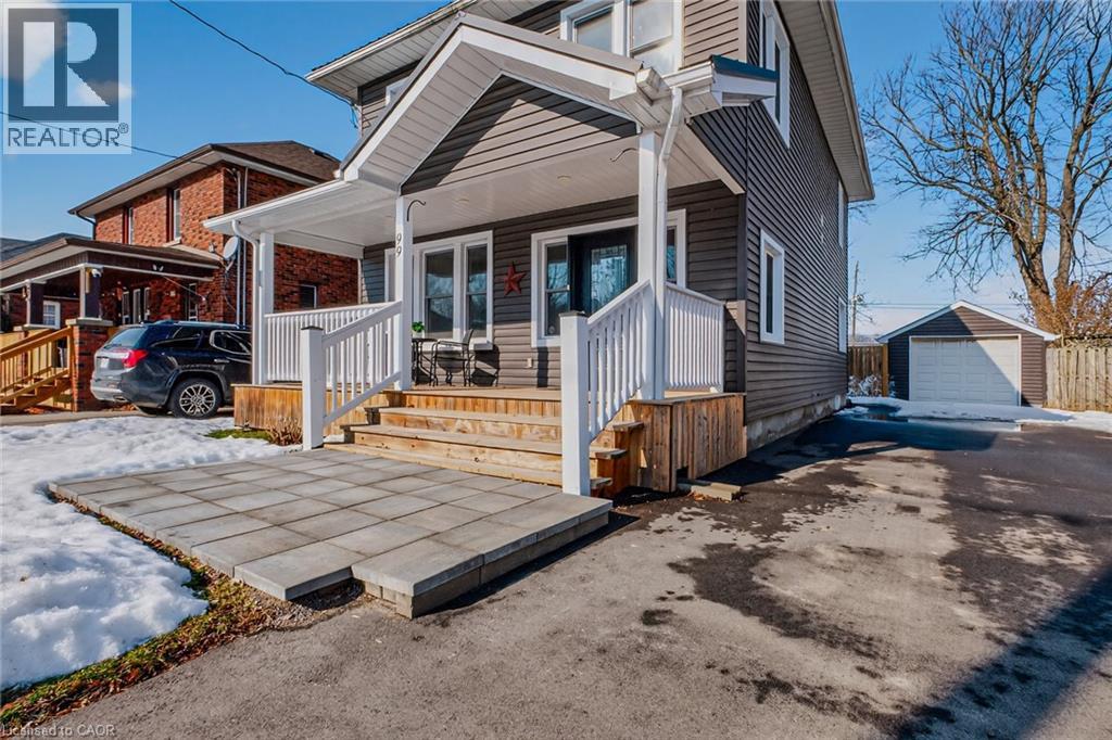 99 North Main Street, Simcoe, Ontario  N3Y 2M2 - Photo 3 - 40812454
