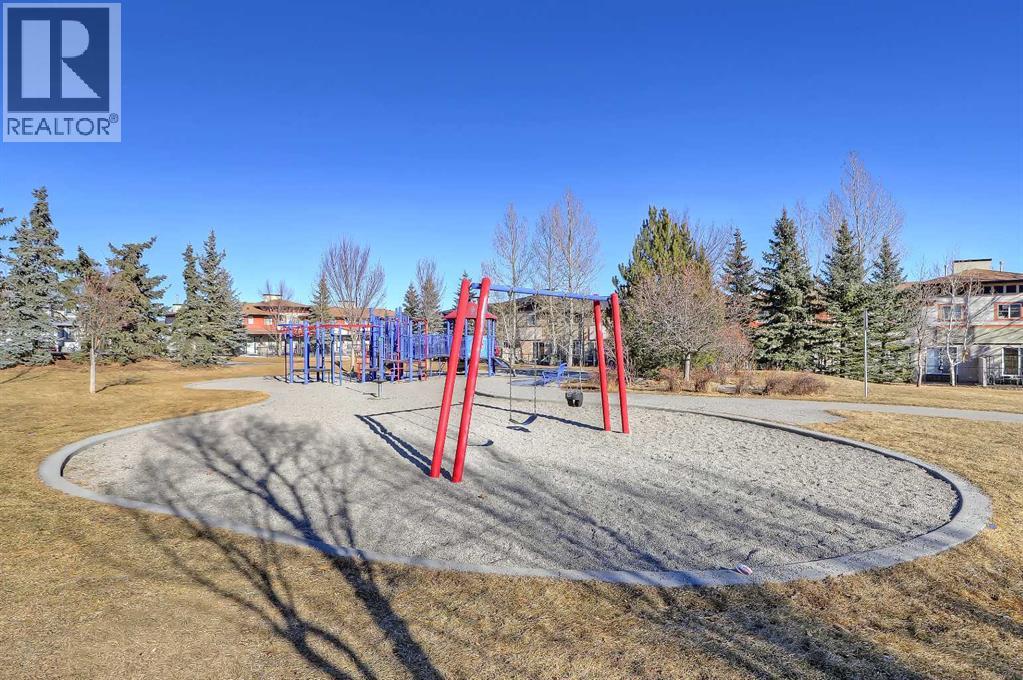 161 Eversyde Common Sw, Calgary, Alberta  T2Y 4Z5 - Photo 48 - A2285414