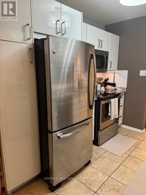 8 - 675 Wonderland Road S, London South, Ontario  N6K 1M1 - Photo 6 - X12886448