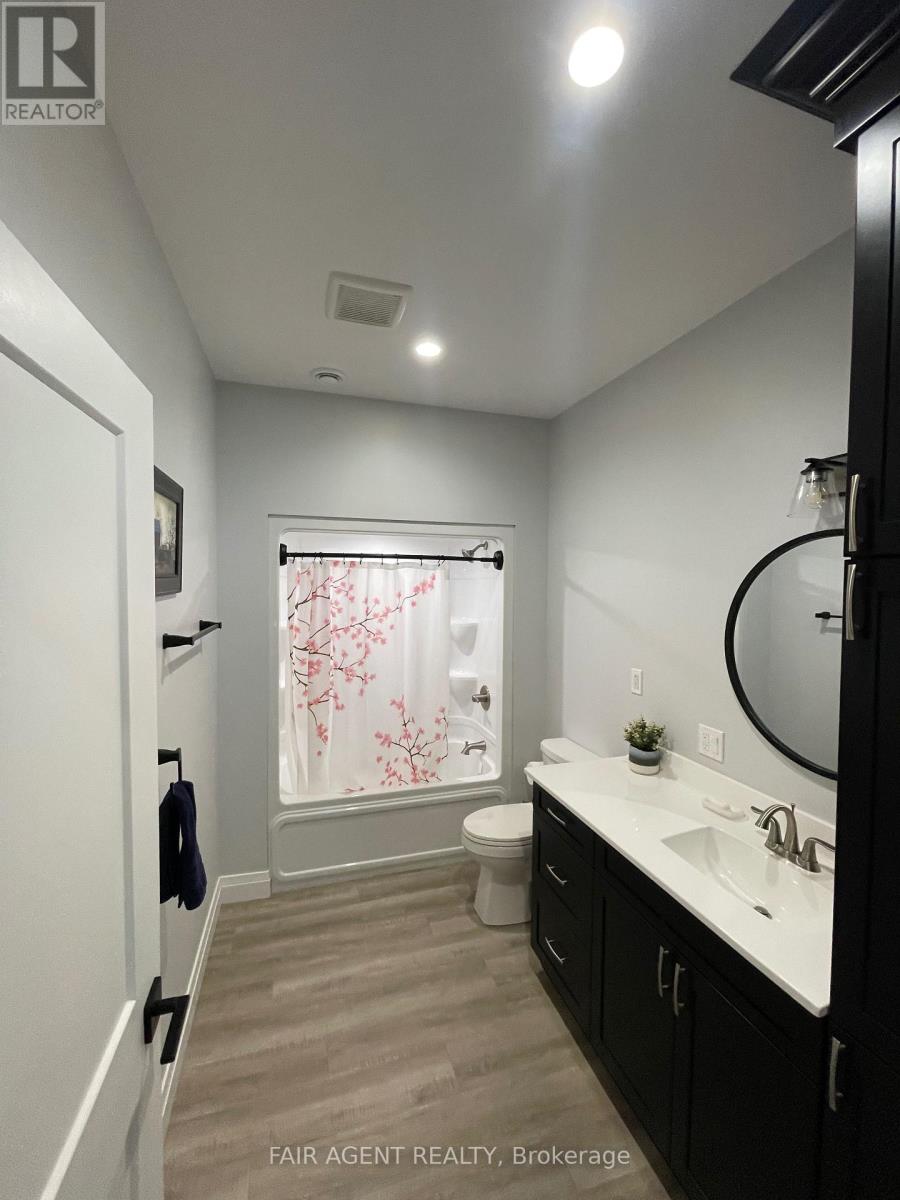 2 - 255 Albert Street, Huron East, Ontario  N0G 1H0 - Photo 11 - X12886456