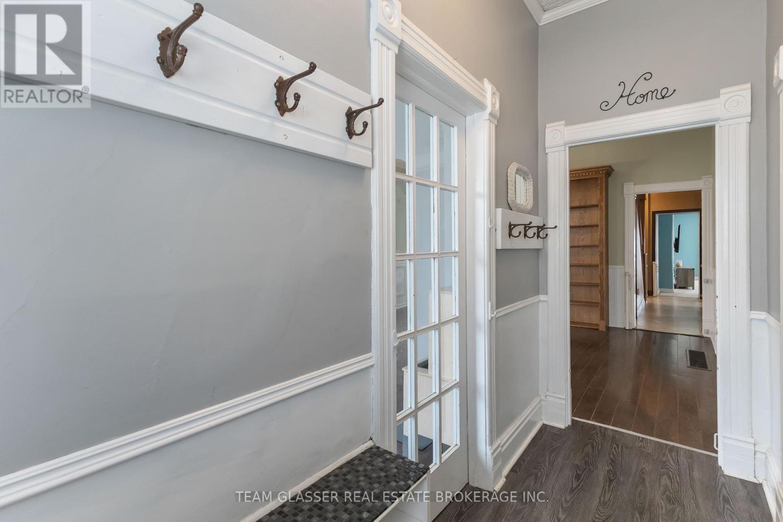 57 Locust Street, St. Thomas, Ontario  N5R 2C2 - Photo 10 - X12886594