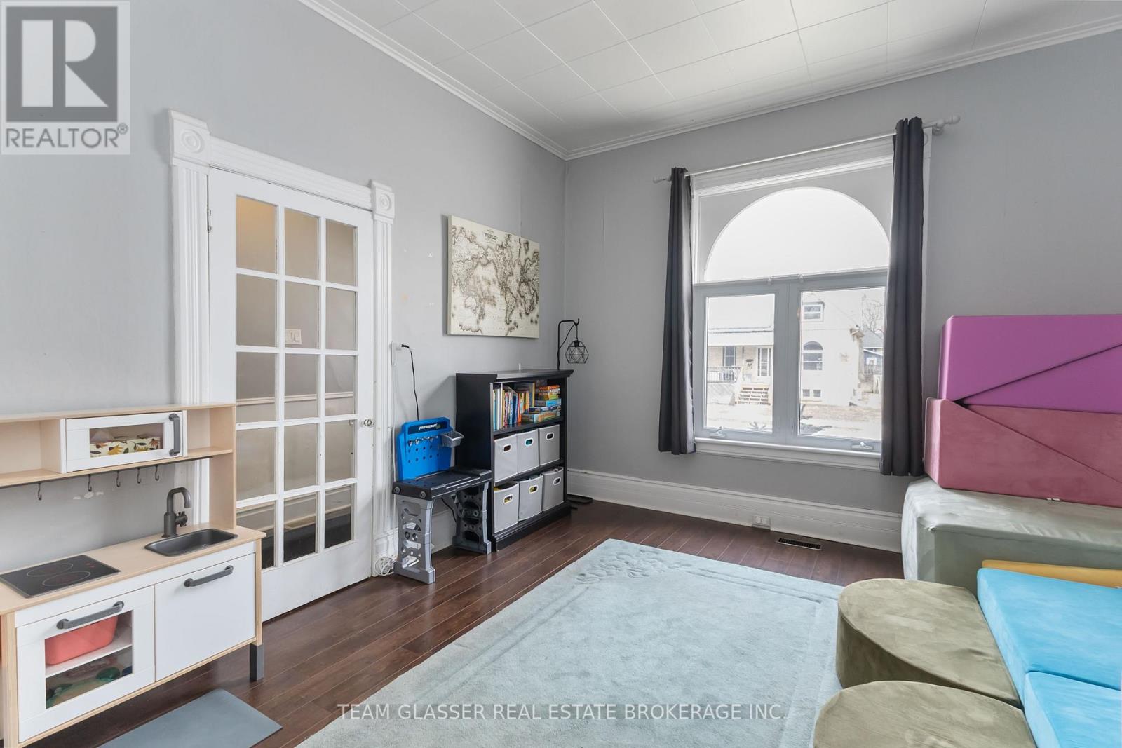 57 Locust Street, St. Thomas, Ontario  N5R 2C2 - Photo 14 - X12886594