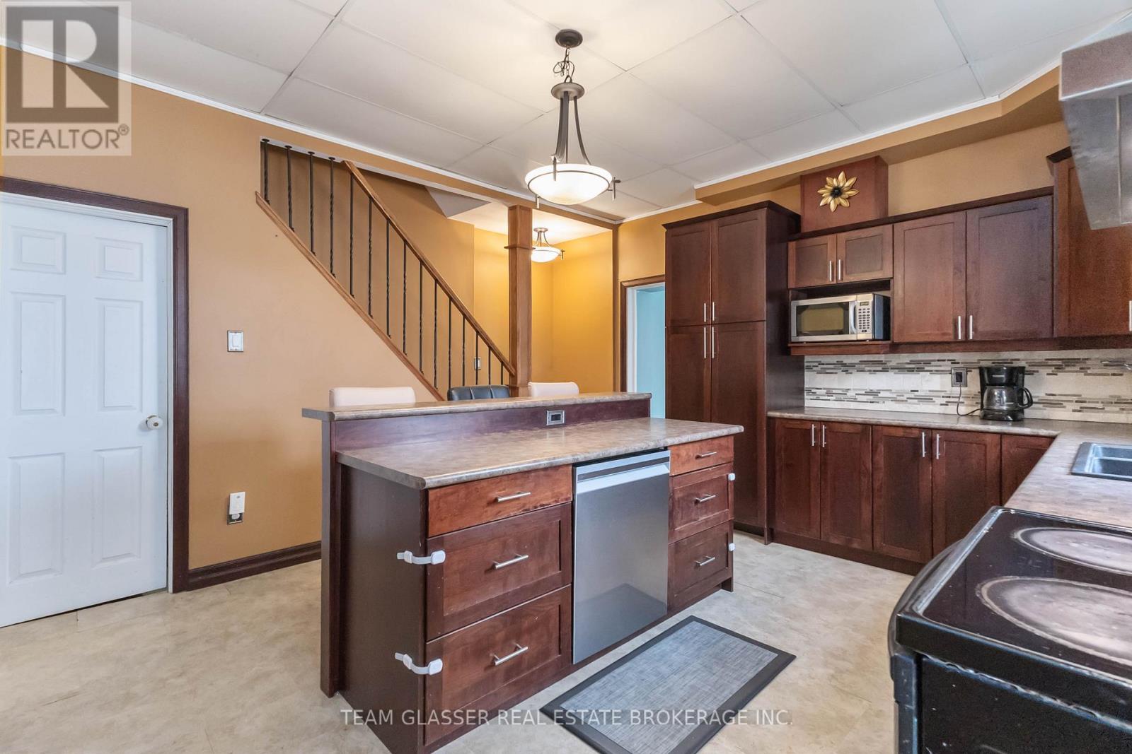 57 Locust Street, St. Thomas, Ontario  N5R 2C2 - Photo 19 - X12886594