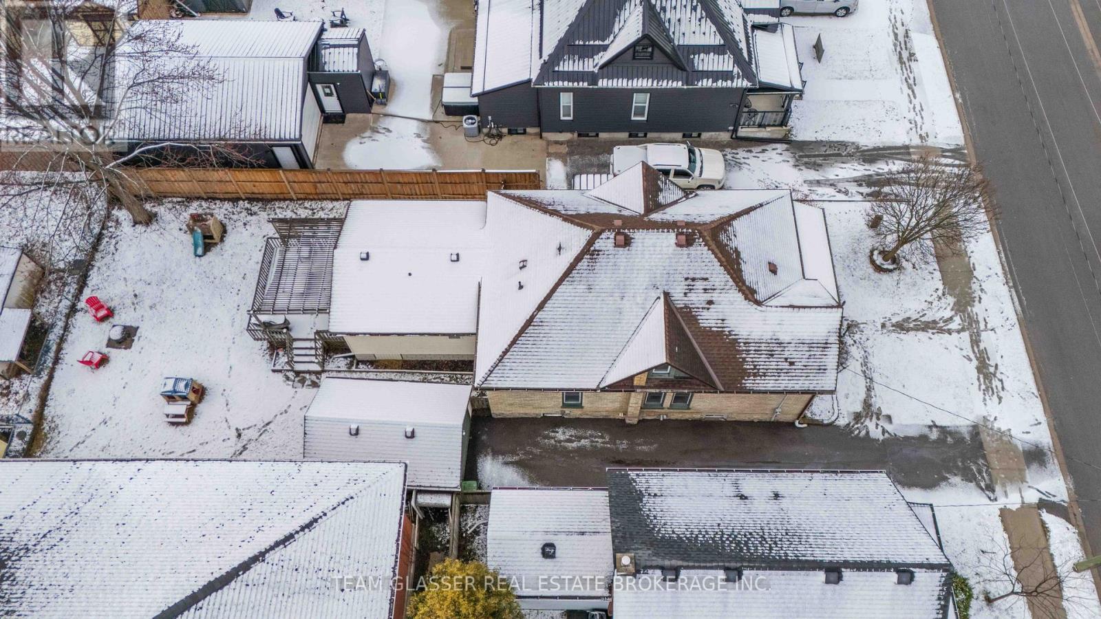 57 Locust Street, St. Thomas, Ontario  N5R 2C2 - Photo 47 - X12886594