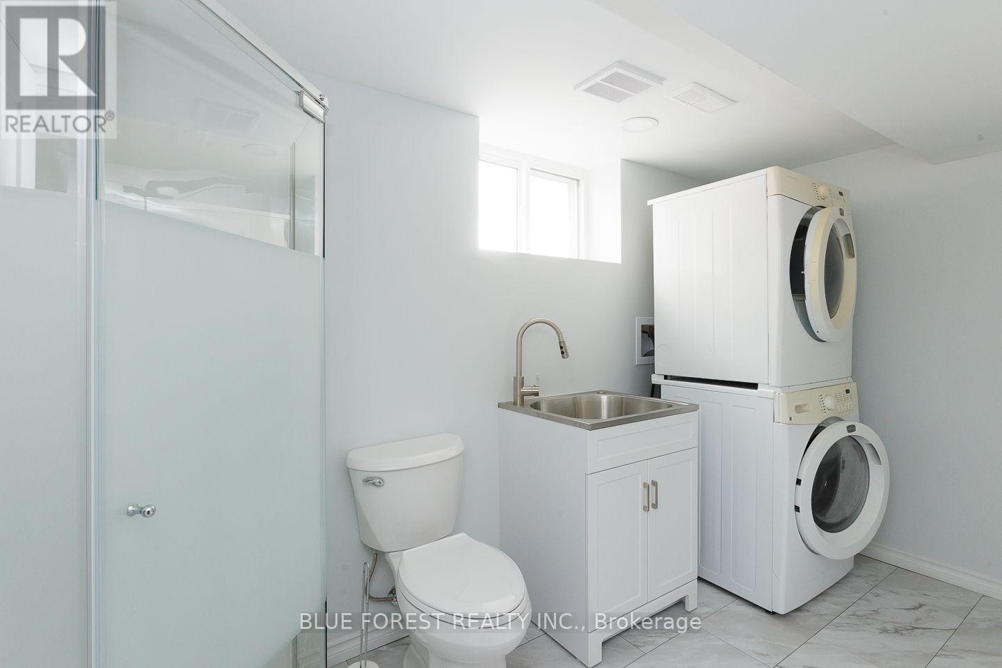 1877 Royal Crescent, London East, Ontario  N5W 2A9 - Photo 26 - X12886788