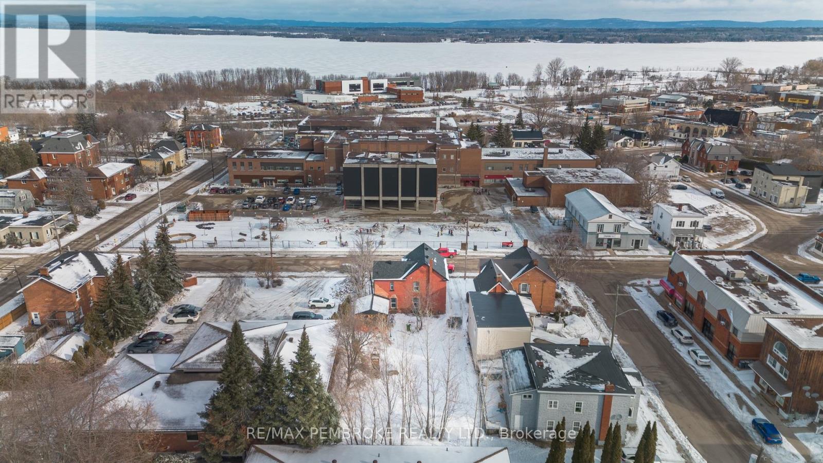 392 Isabella Street, Pembroke, Ontario  K8A 5T5 - Photo 42 - X12886786