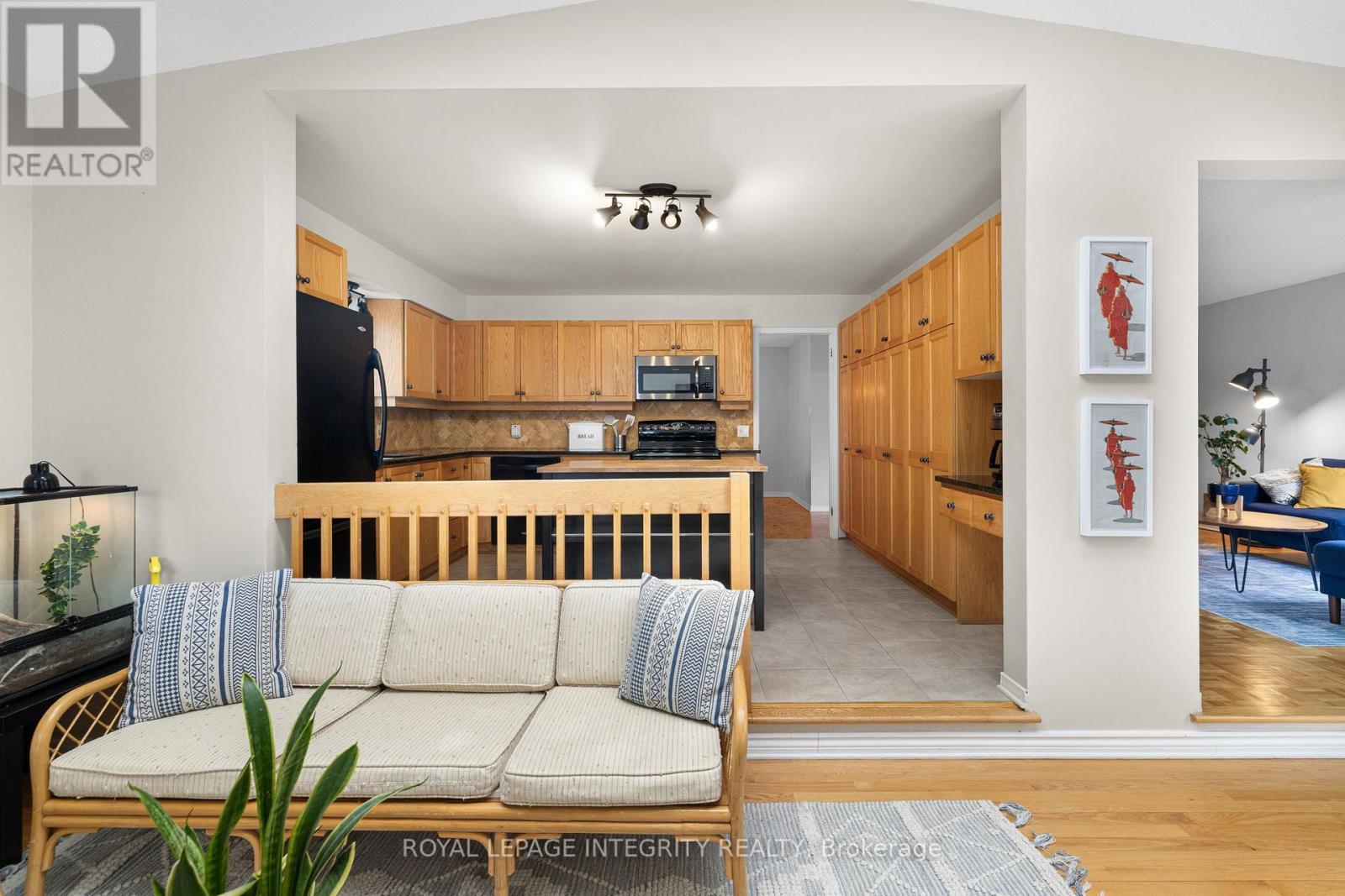 4 Hackett Street, Ottawa, Ontario  K1V 0P8 - Photo 18 - X12886374