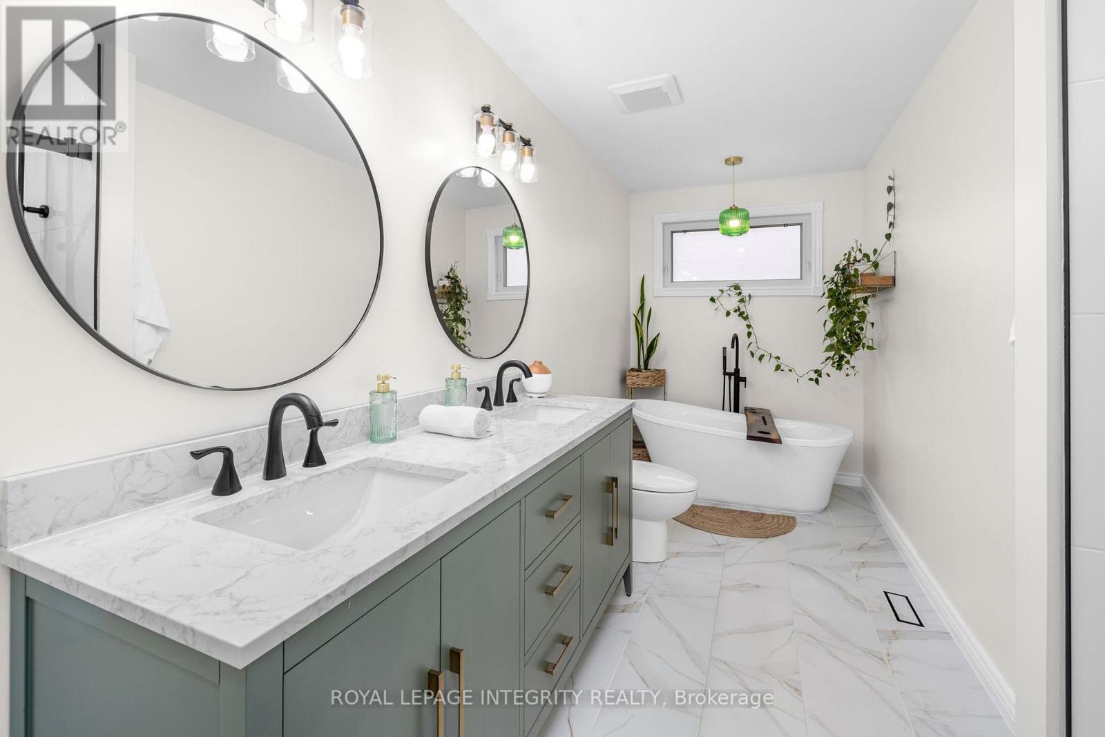 4 Hackett Street, Ottawa, Ontario  K1V 0P8 - Photo 30 - X12886374