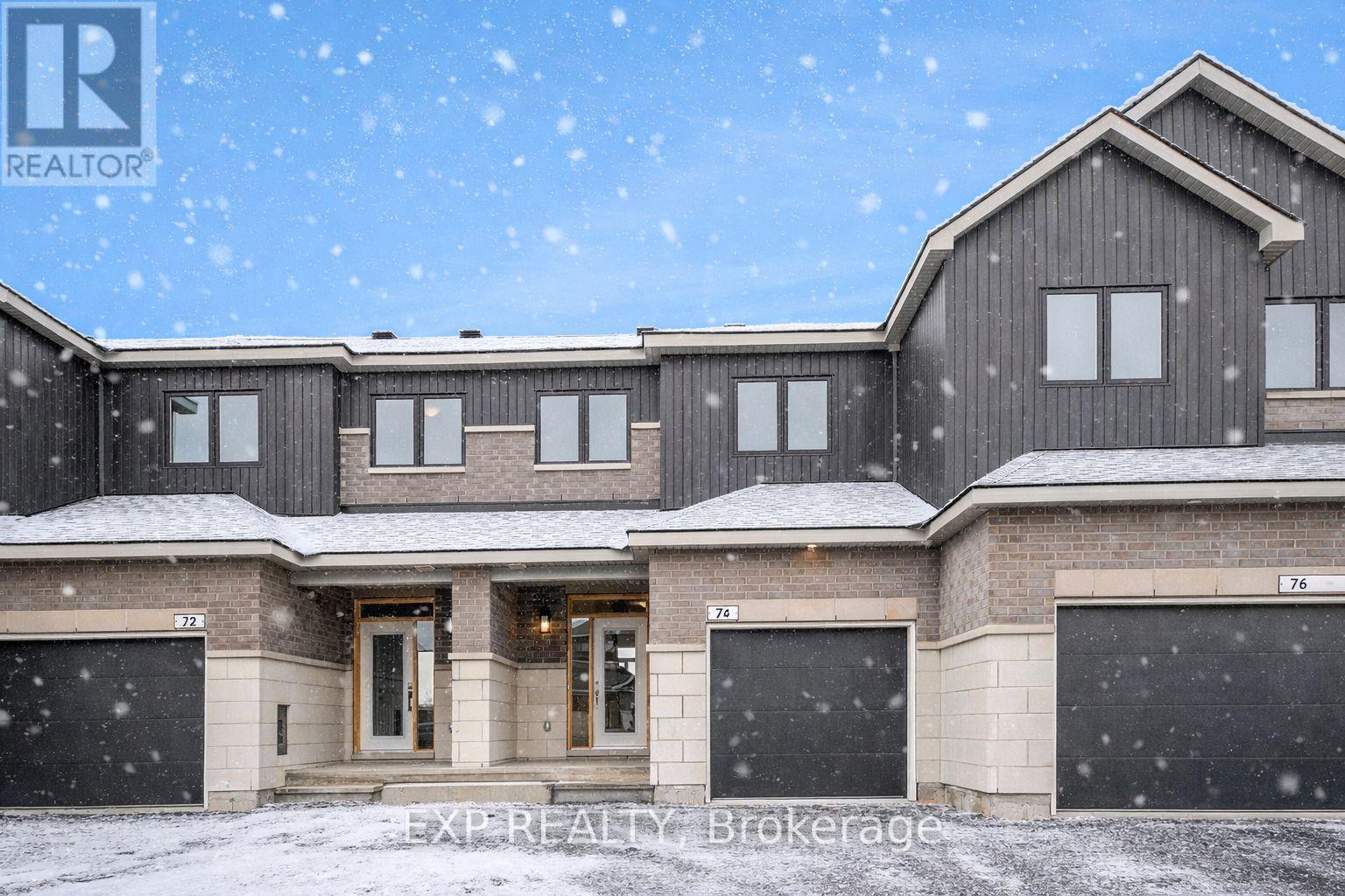 74 RICHELIEU STREET, Russell, Ontario