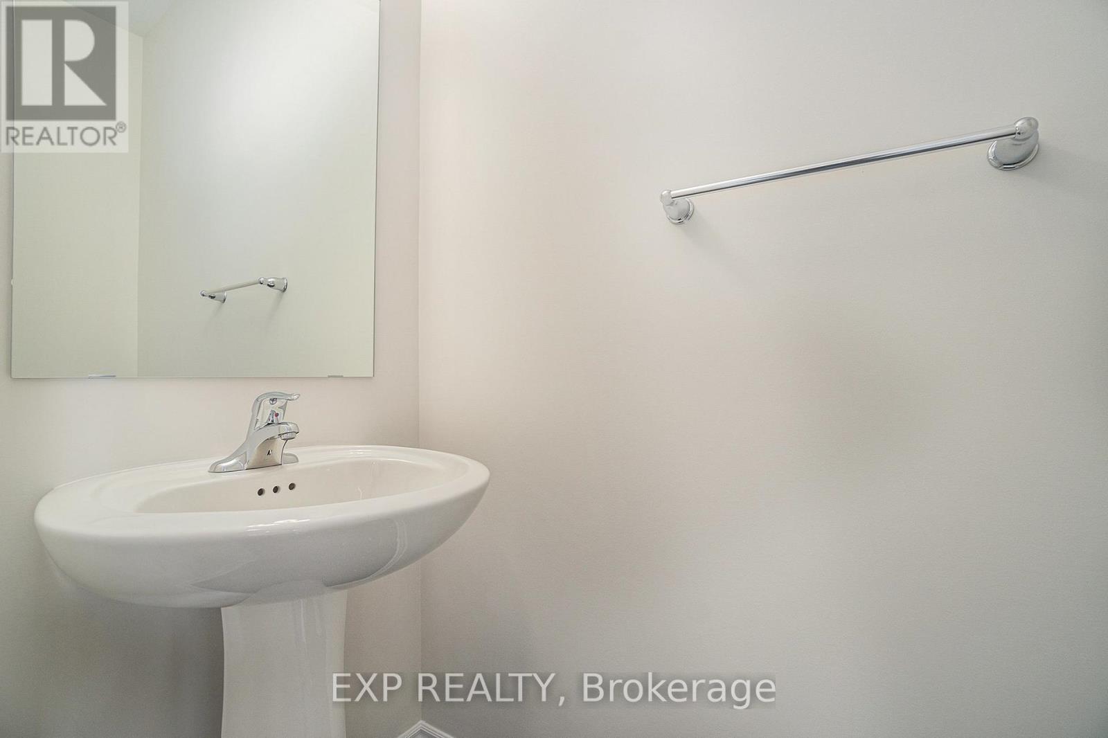 74 Richelieu Street, Russell, Ontario  K0A 1W0 - Photo 15 - X12886578