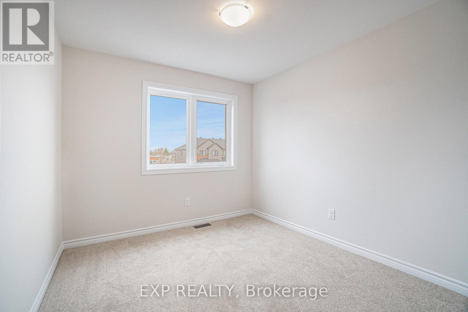 74 Richelieu Street, Russell, Ontario  K0A 1W0 - Photo 24 - X12886578