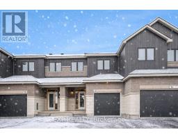 74 RICHELIEU STREET, Russell, Ontario